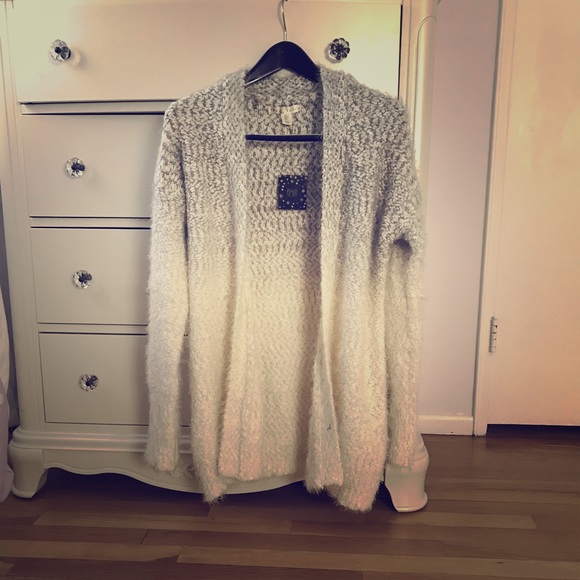 Sweaters - Kaisley Sweater